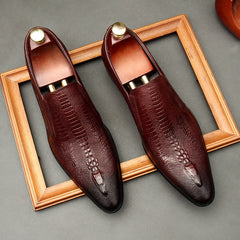 Men's High-end Business Casual Breathable Crocodile Pattern Pointed Leather Shoes