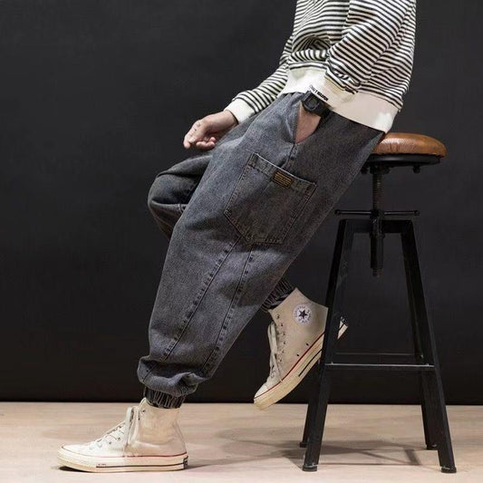 Oversized Girdled Jeans