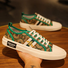 New  brand casual fashion canvas shoes