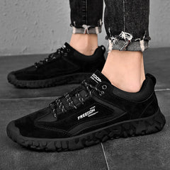 Large size hollow mesh shoes