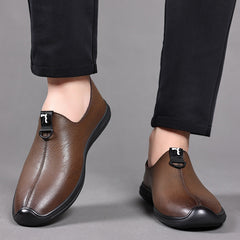 Breathable soft sole casual  versatile leather shoes